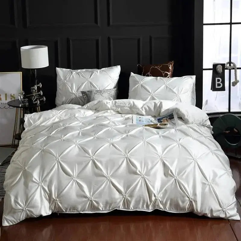Exquisite LuxeHaven Duvet Cover Set for Ultimate Comfort Brooklyn & Birch